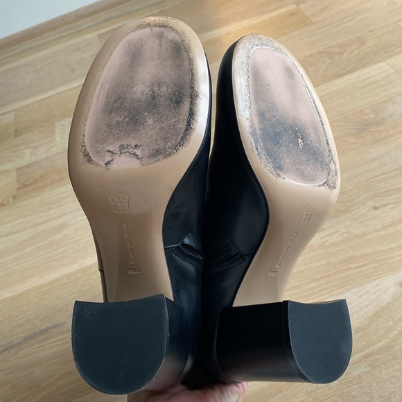 Gianvito Rossi Block Heel Leather Ankle Boots - Picture 6 of 10